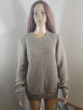 Distretto Wool Blend Classic Women's Taupe Knit Sweater Top Long Line Crew Neck